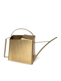 Precision Brass Watering Can -Garden Pro Shop 3 4 crop 8612812 314
