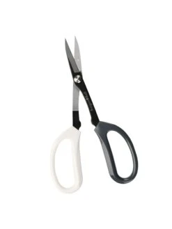 Japanese Pruning Scisssors -Garden Pro Shop 3 4 crop 8612968 01V tif