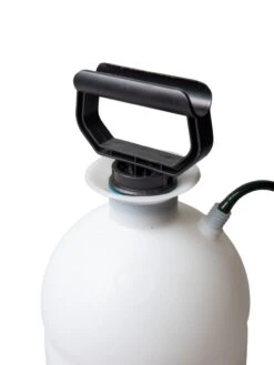 Sprayer Tank With Coil Hose Wand -Garden Pro Shop 3 4 crop 8612969 0021