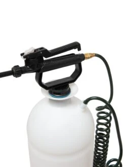 Sprayer Tank With Coil Hose Wand -Garden Pro Shop 3 4 crop 8612969 3927
