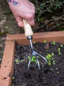 Gardener's Lifetime Cultivator