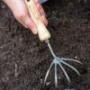 Gardener’s Lifetime 5-Tine Cultivator With Short Handle